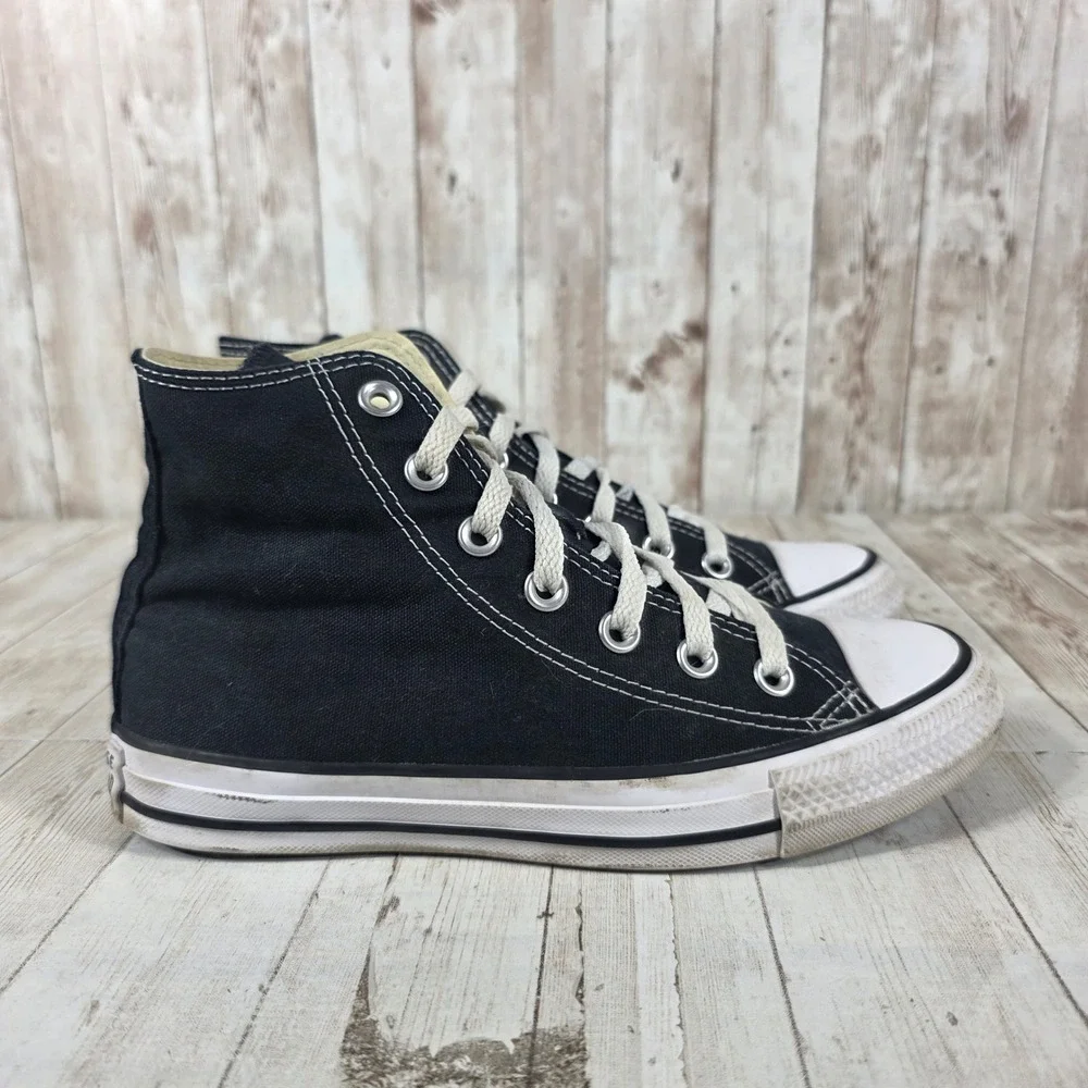 Converse Chuck Taylor All Star High Top Black Canvas Sneakers M9160 Womens 7 - Picture 1 of 8